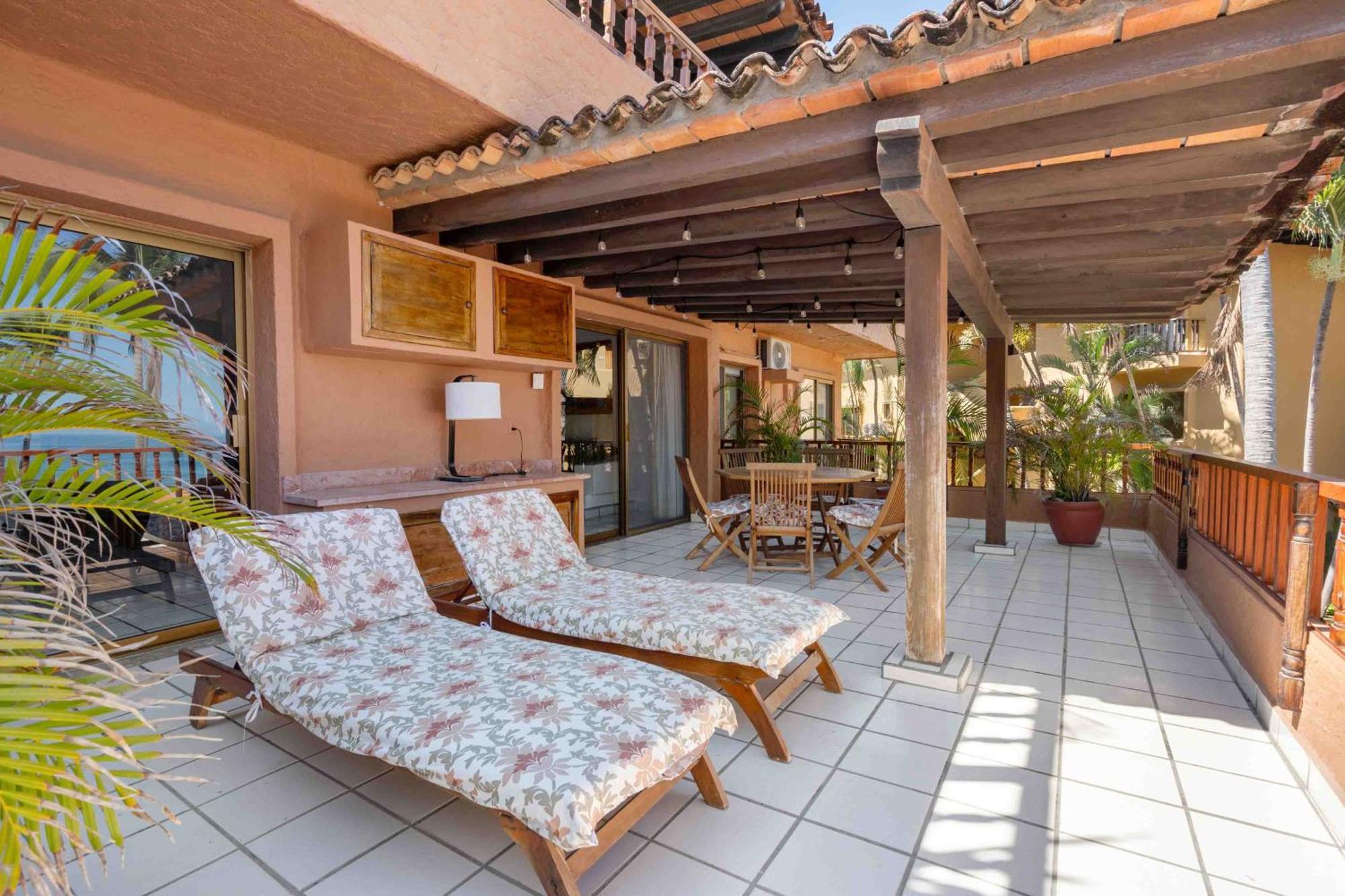 פוארטו ואלארטה Hermoso Alojamiento En Los Tules, Frente Al Mar En Medio De Hermosos Jardines, Es Unico!!! מראה חיצוני תמונה